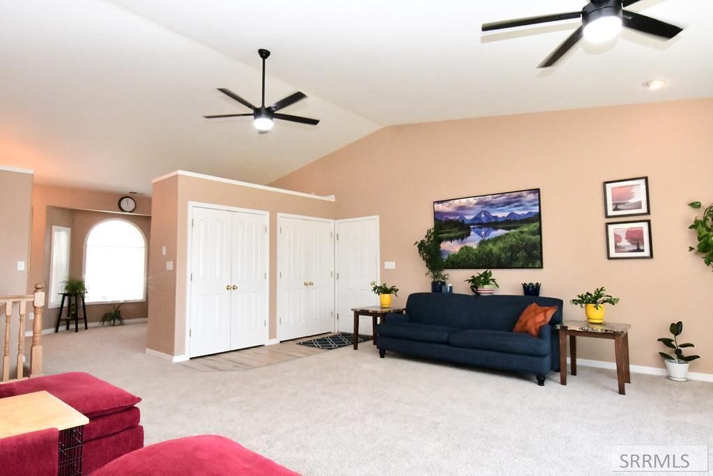 Image 12 of property listing at 769 E 1580 N, Shelley, ID 83274