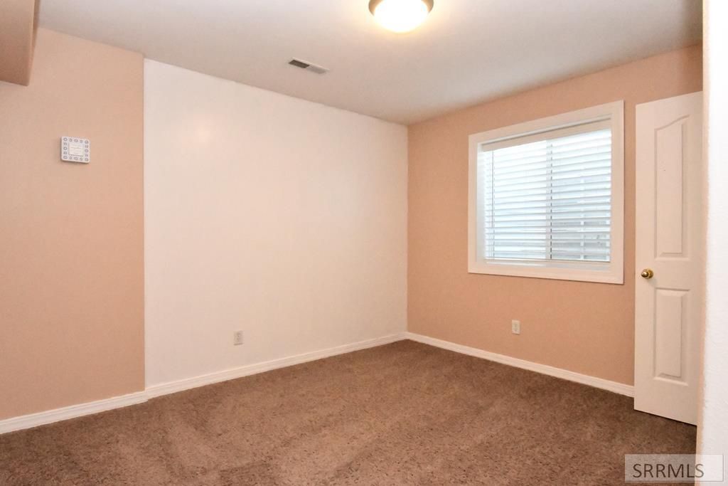 Image 45 of property listing at 769 E 1580 N, Shelley, ID 83274