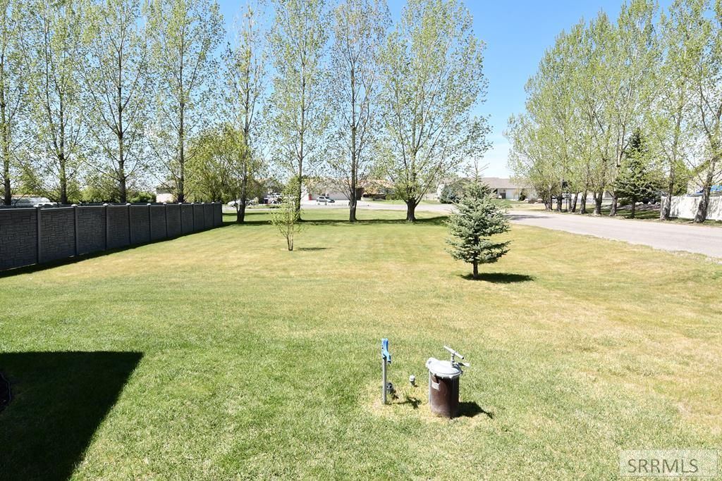 Image 53 of property listing at 769 E 1580 N, Shelley, ID 83274