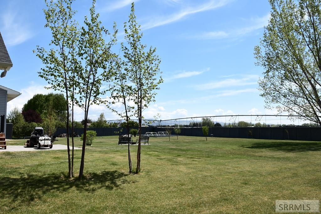 Image 63 of property listing at 769 E 1580 N, Shelley, ID 83274