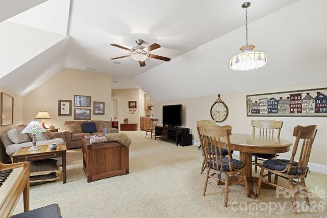 7631 Dellinger Road, Denver, NC 28037