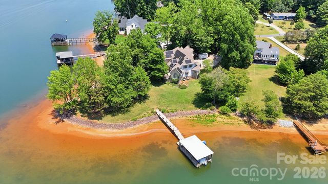 7631 Dellinger Road, Denver, NC 28037