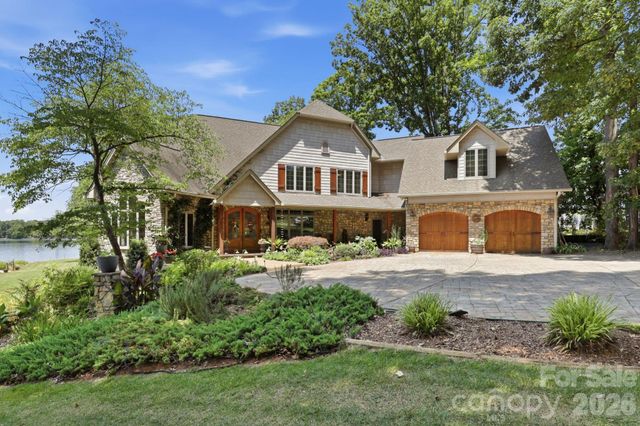 7631 Dellinger Road, Denver, NC 28037