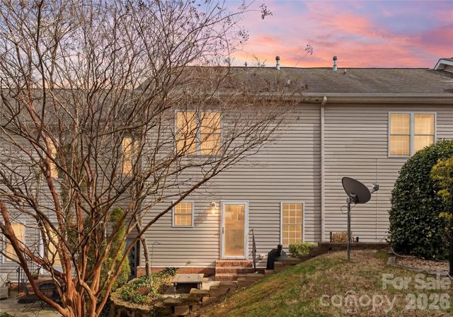 2312 Madeline Meadow Drive, Charlotte, NC 28217