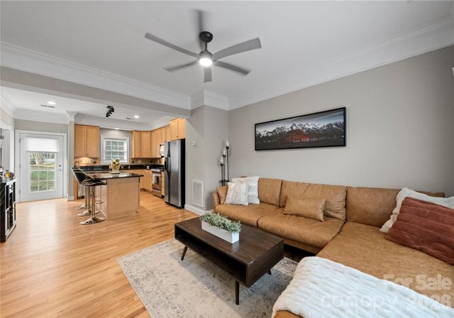 2312 Madeline Meadow Drive, Charlotte, NC 28217