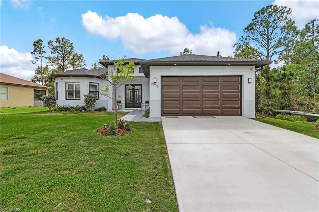 3905 15th ST W, LEHIGH ACRES, FL 33971 — exterior