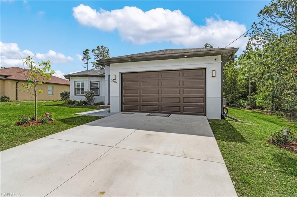 3905 15th ST W, LEHIGH ACRES, FL 33971 — photo 2