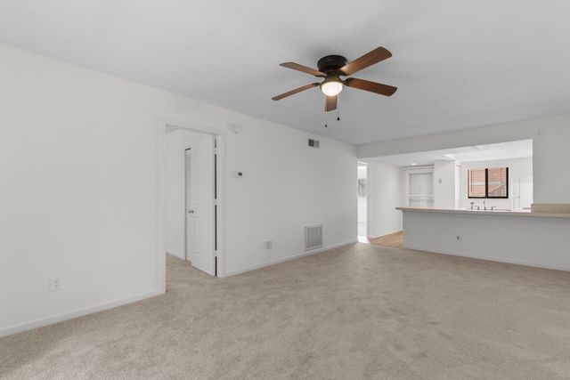 1101 2nd Ave N Apt 2004, Myrtle Beach, SC 29575