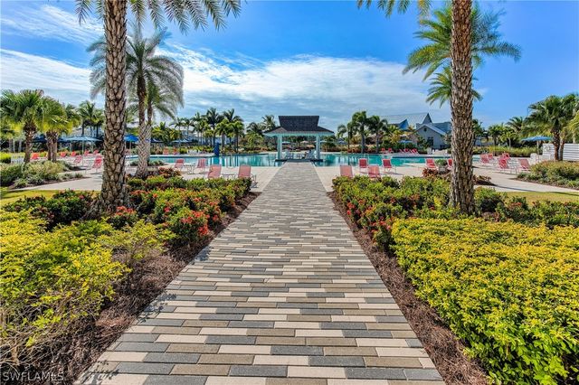 5069 Tortola CT, Naples, FL 34113