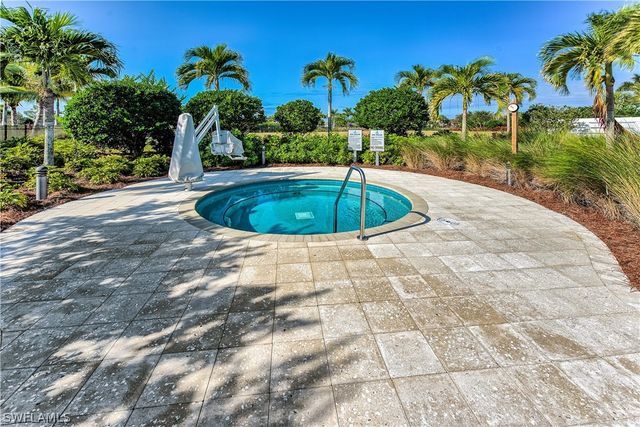 5069 Tortola CT, Naples, FL 34113