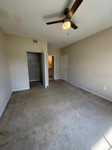 5560 METROWEST BOULEVARD 3-207, Orlando, FL 32811