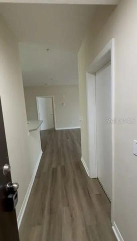 5560 METROWEST BOULEVARD 3-207, Orlando, FL 32811