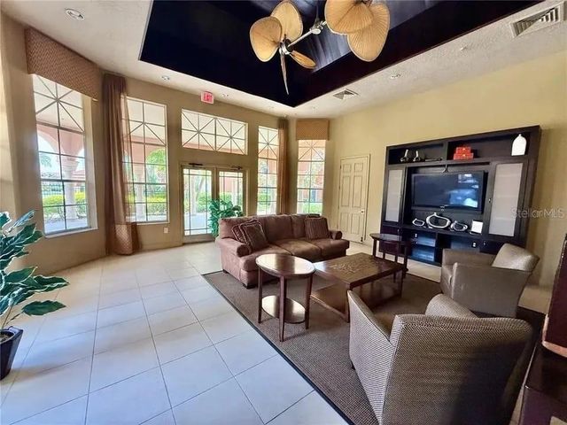 5560 METROWEST BOULEVARD 3-207, Orlando, FL 32811