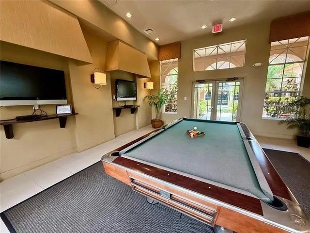 5560 METROWEST BOULEVARD 3-207, Orlando, FL 32811