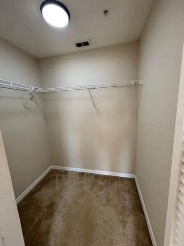 5560 METROWEST BOULEVARD 3-207, Orlando, FL 32811