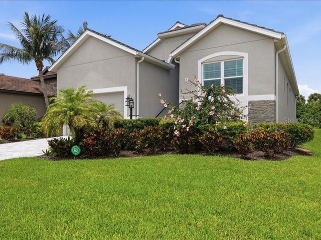 6228 CHAMPIONS ROW STREET, Bradenton, FL 34210