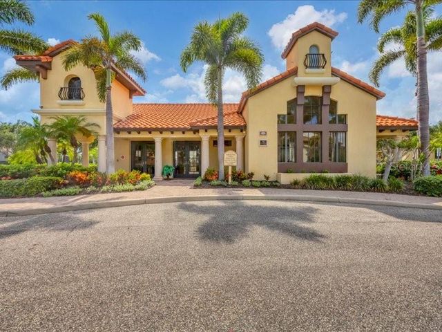 6228 CHAMPIONS ROW STREET, Bradenton, FL 34210
