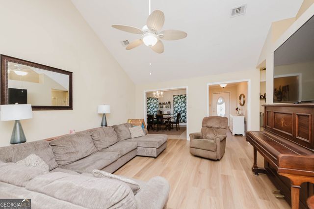 232 Sheffield Way, Warner Robins, GA 31088