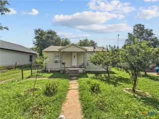 219 Spindletop Street, Gatesville, TX 76528