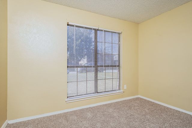3934 Cochise Drive, Balch Springs, TX 75180
