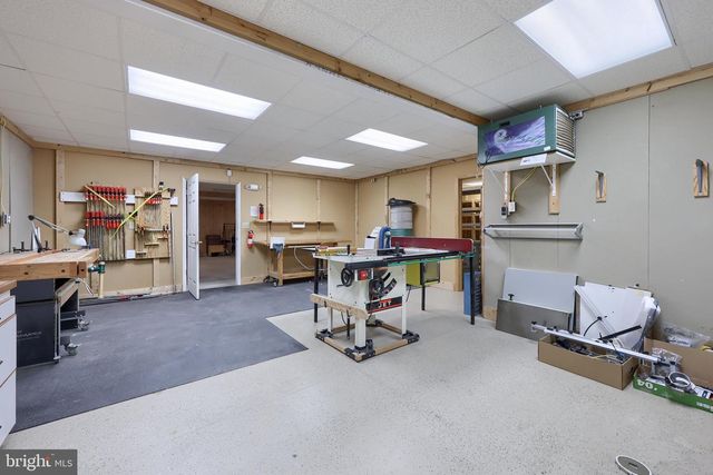 160 SUSAN DR, Dallastown, PA 17313