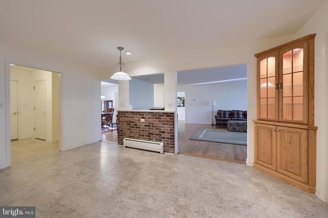 160 SUSAN DR, Dallastown, PA 17313