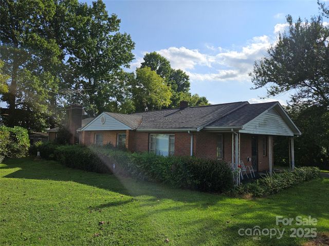 105 Marble Road, Statesville, NC 28625
