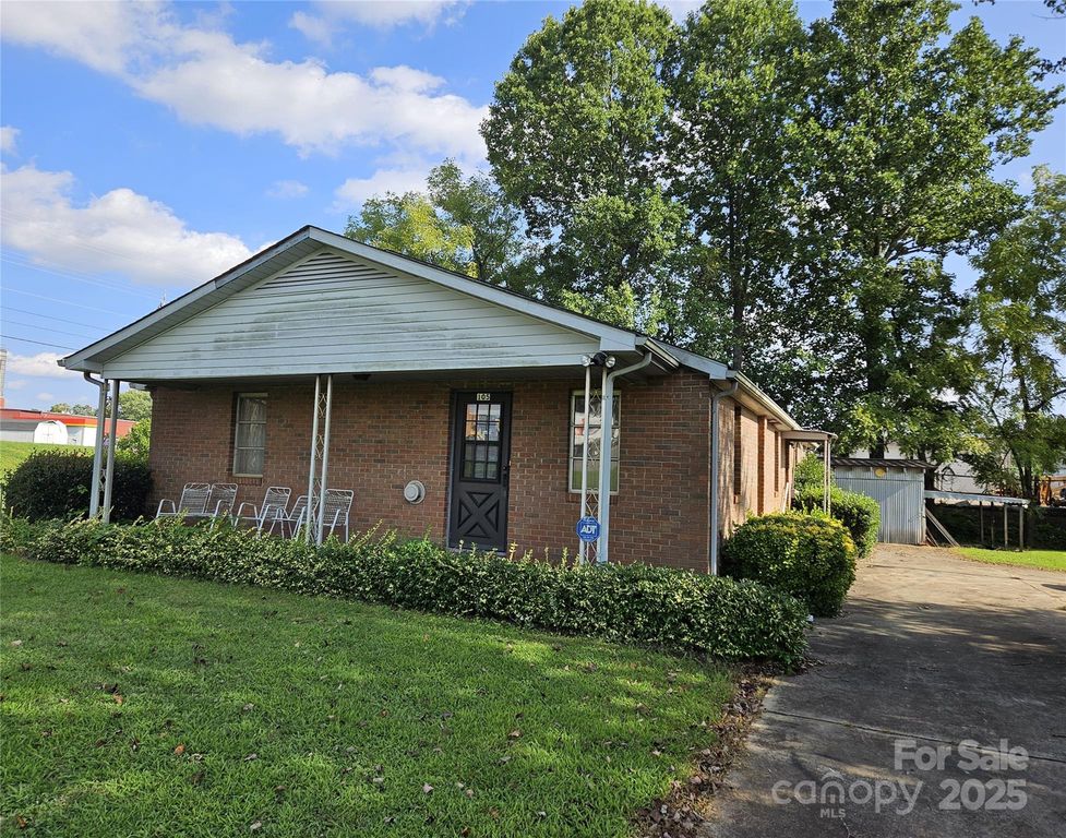 105 Marble Road, Statesville, NC 28625