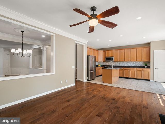 209 N CALDWELL CIR, Downingtown, PA 19335