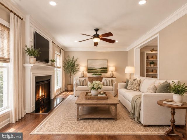 209 N CALDWELL CIR, Downingtown, PA 19335