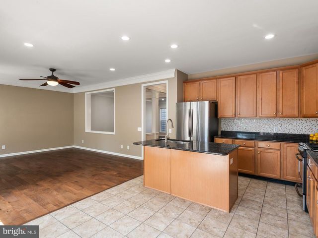 209 N CALDWELL CIR, Downingtown, PA 19335