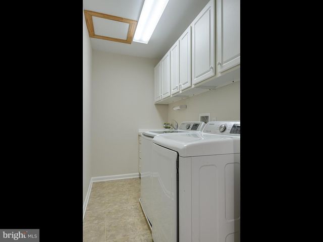 209 N CALDWELL CIR, Downingtown, PA 19335
