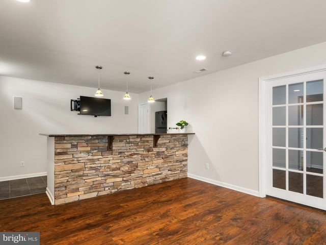 209 N CALDWELL CIR, Downingtown, PA 19335