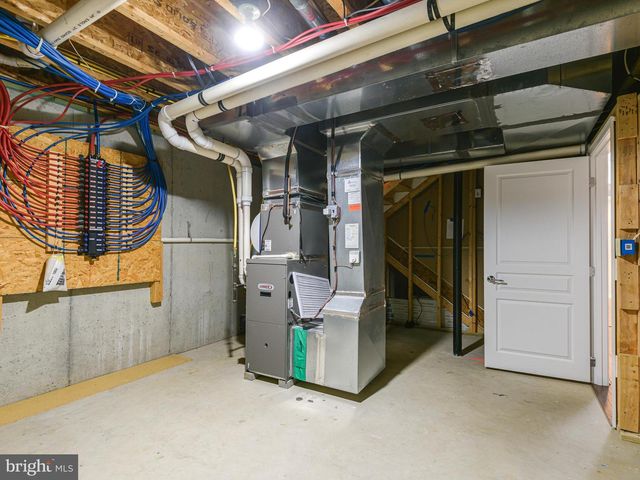 209 N CALDWELL CIR, Downingtown, PA 19335