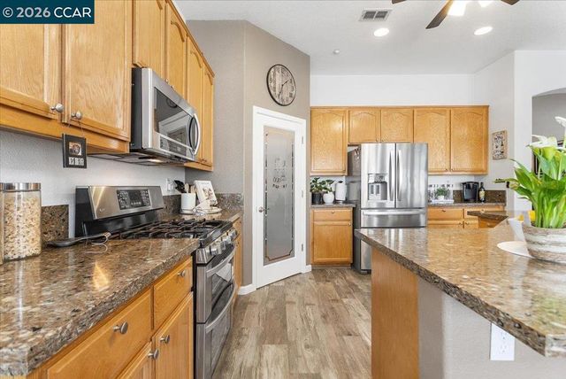 377 St Claire Ter, Brentwood, CA 94513