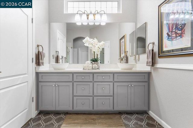 377 St Claire Ter, Brentwood, CA 94513