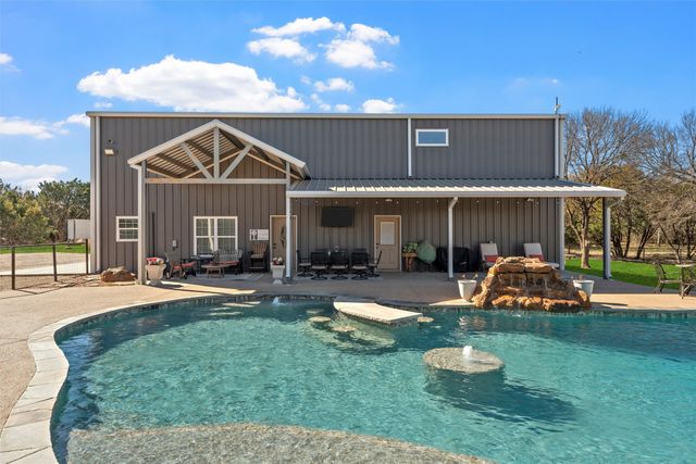 18503 Wortham Bend Road, China Spring, TX 76633