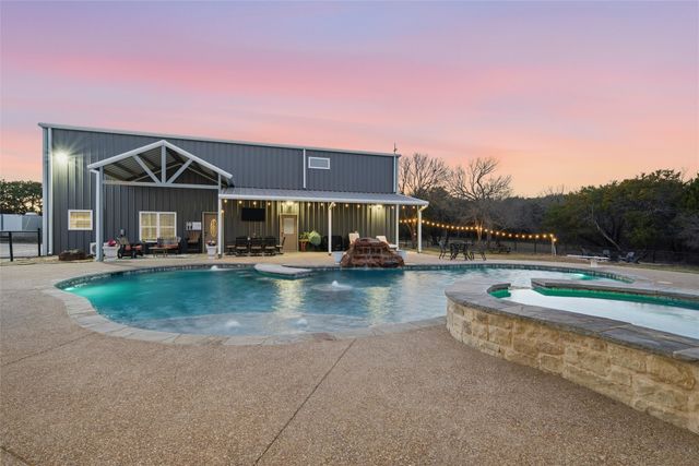 18503 Wortham Bend Road, China Spring, TX 76633