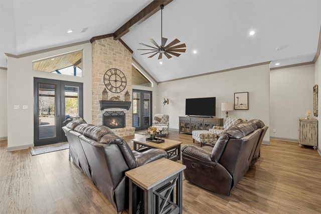 18503 Wortham Bend Road, China Spring, TX 76633