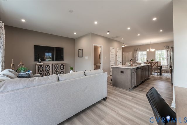 239 Greenpark Rd, Sandston, VA 23150