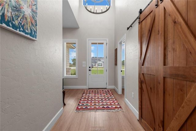 914 Axis Lane, Franklin, TX 77856