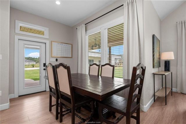 914 Axis Lane, Franklin, TX 77856