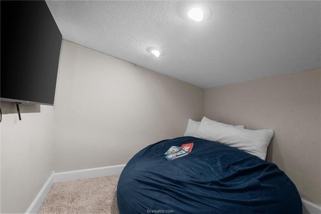 914 Axis Lane, Franklin, TX 77856