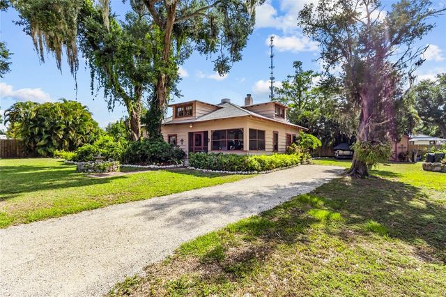 117 TUCKER AVENUE, Sarasota, FL 34232