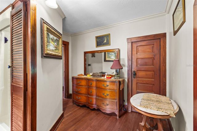 117 TUCKER AVENUE, Sarasota, FL 34232