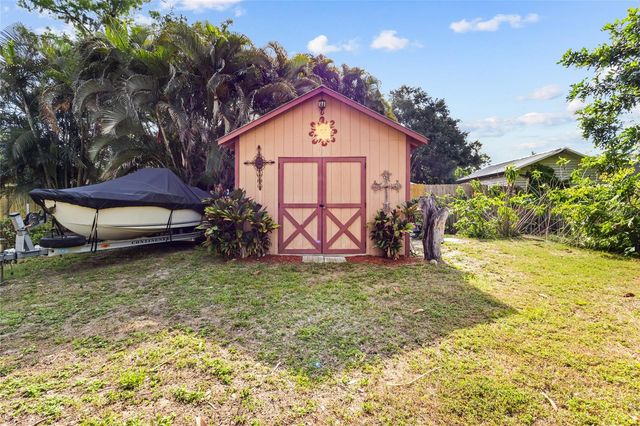 117 TUCKER AVENUE, Sarasota, FL 34232