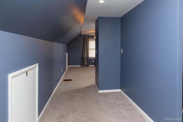 16696 Beech Daly Road, Redford, MI 48240