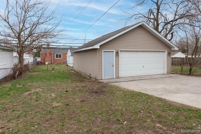 16696 Beech Daly Road, Redford, MI 48240