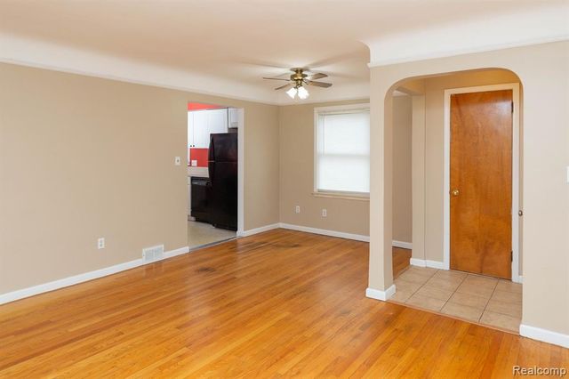 16696 Beech Daly Road, Redford, MI 48240