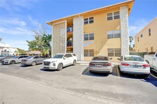 744 NE 14th Ave 1, Fort Lauderdale, FL 33304